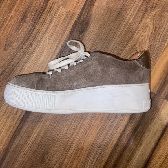 J slides maya platform sneaker - Picture 2 of 3